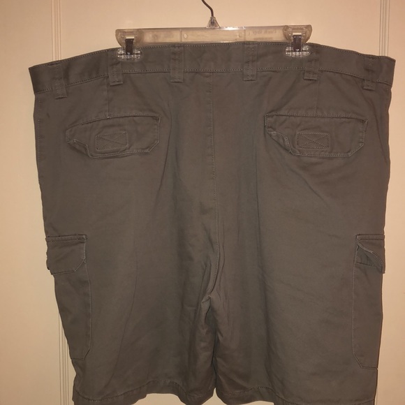 Mens Harbor Bay 46R olive khaki shorts - Picture 9 of 11